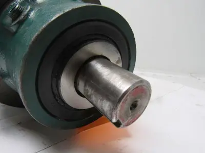 Sumitomo SM-Cyclo HFM3105C 3/4HP Gear Motor 43:1 Ratio 208-230/460V 3Ph