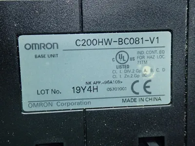 USED OMRON C200HWBC081V1