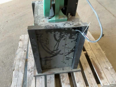 Used _UNKNOWN_ _UNKNOWN_ Woodworking Vertical Band Saws Michigan US | Miedema Asset Management Group #1574974