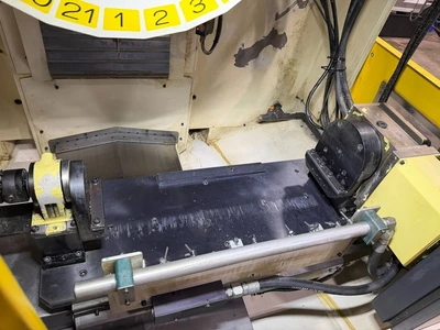2020 FANUC ROBODRILL ALPHA D21LIB5 ADV Vertical Machining Centers | Tight Tolerance Machinery (15)