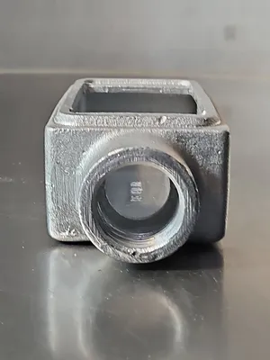 Appleton Electric FS-1-100 (1" Malleable Iron Device Box). Loc4E27