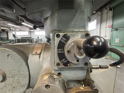 Birmingham BPV-3949 Vertical Milling Machine