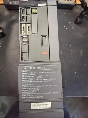 Mitsubishi Spindle Drive Unit - MDS-DH-SP-100 S/N: J3A7WG69Q3D