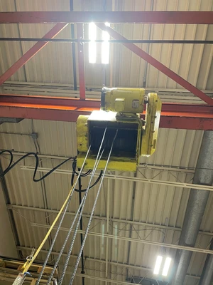 Stanspec Corp. 
			27' x 5 Ton Bridge Crane