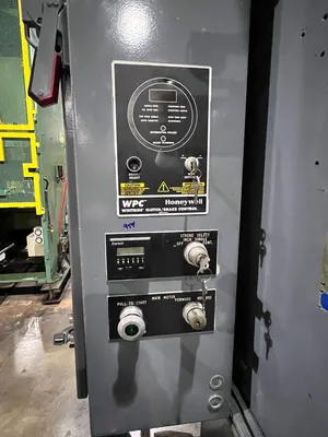 1979 BLISS C-35 OBI / Gap Frame Press | Universal Press & Machinery (UPM) (6)