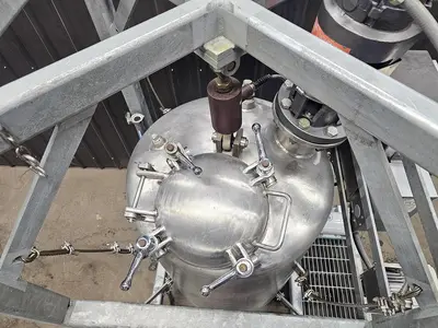 Used 110 Gallon Mixing Tank, 316 Stainless steel