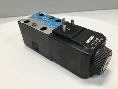 USED VICKERS DG4V-3-2A-M-U-H7-60