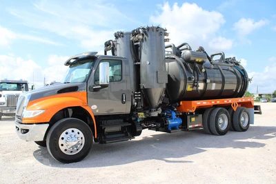 Used 2020 INTERNATIONAL MV Septic/Sewer/Vacuum Trucks Texas US | Roll Off Truck World #1491776