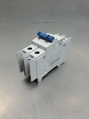 USED Allen-Bradley 1489-M2D040 D Circuit Breaker, 2P, 4A, 480/277VAC, 96VDC