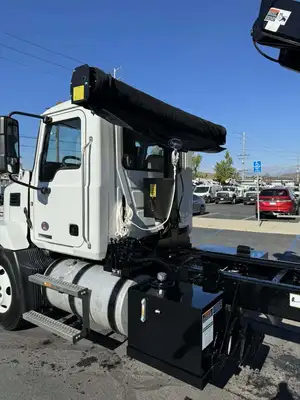 New | in-Stock 2024 MACK MD642R Hooklifts & Roll-Offs California US | Commerce Truck Equipment Sales #1548694