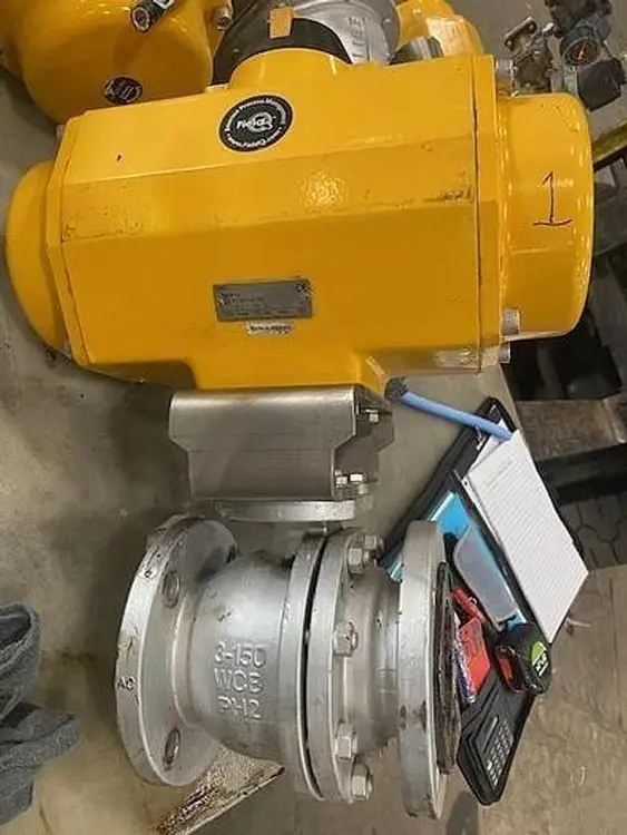 Used EMERSON EMERSON ACTUATOR WITH BALL VALVE Valves/Fittings Pennsylvania US | Global Equipment International, LLC #185884