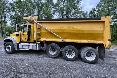 Used 2016 MACK GRANITE GU713 Dump trucks Pennsylvania US | Proxy Equipment #1377963