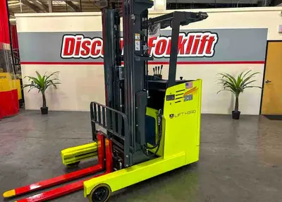 USED 2024 LIFT HERO LG20DR