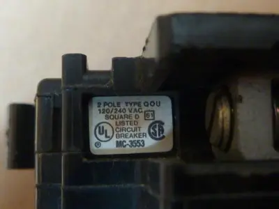 USED SQUARE D QOU210