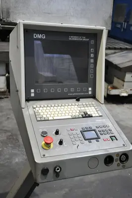 USED DMG DECKEL MAHO DMU 60T X: 630 - Y: 560 - Z: 560 MM