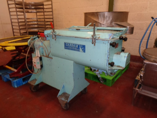 50L S/S U Gardam  Trough Mixer