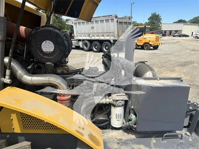 USED 2021 XCMG CV83PDU