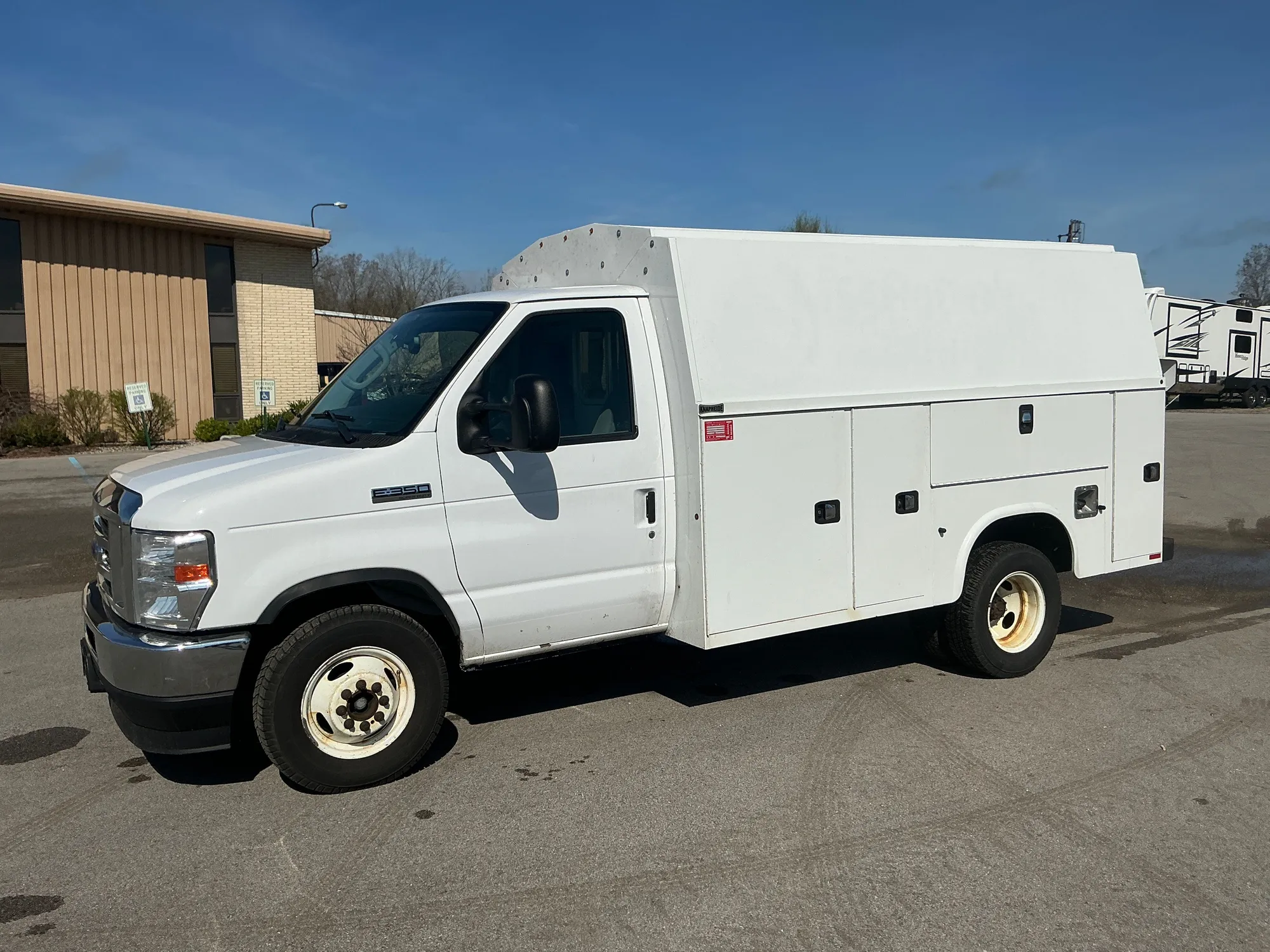 Used 2022 FORD E-350 SUPER DUTY Service & Utility Trucks Michigan US | Miedema Asset Management Group #1577419