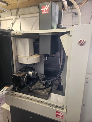 2012 HAAS OM-2A Vertical Machining Centers | Toolquip, Inc. (1)