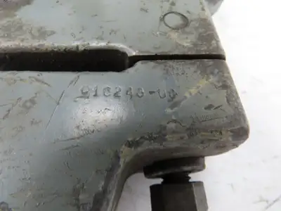 Clausing Colchester 01824800 Lathe Steady Rest 18" Swing 1"-6" Clamp Dia 3-Point