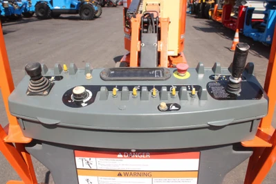 Used 2018 JLG E300AJP Manlifts Pennsylvania US | National Lift Equipment #1368881
