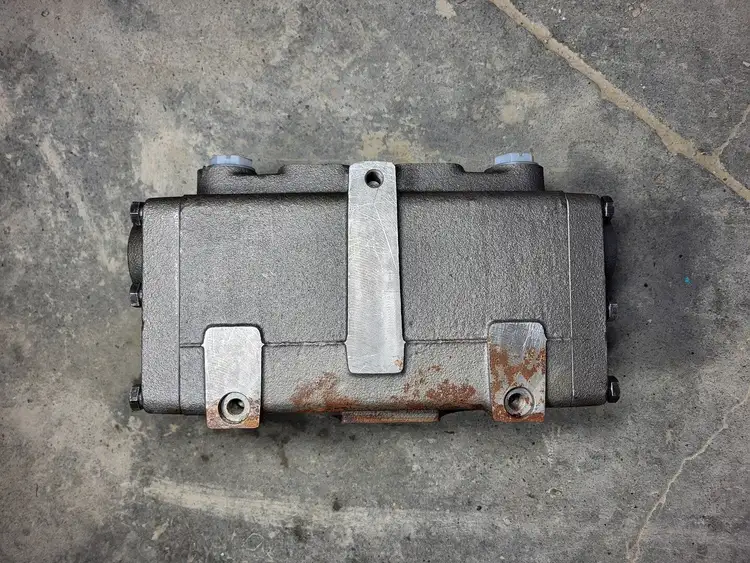 Used LETOURNEAU R4270856/20205579 Parts British Columbia CA | Lenmark #417583