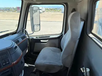 Used 2011 VOLVO VNL64T300 Conventional trucks California US | Ben Kaplan Equipment #1250886