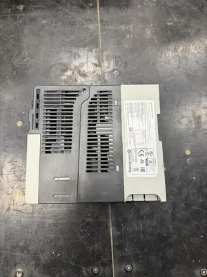 Used ALLEN-BRADLEY 25B-E1P7N104 Variable Speed Drives Quebec CA | Carter-Wilson Equipment Services #1486540