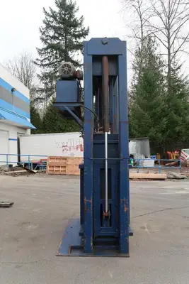 20 hp Custom Made Vertical Baler