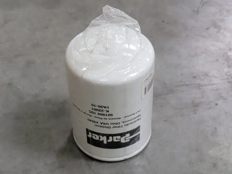 New | in-Stock PARKER FILTRATION 921999 Oil Filter British Columbia CA | Lenmark #282611