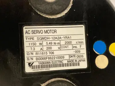 USED YASKAWA ELECTRIC SGMDH-12A2A-YRA1