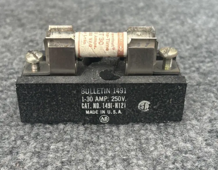 Used Allen-Bradley 1491-N121 Fuse Accessories California US | Davliegogo LLC #1708204
