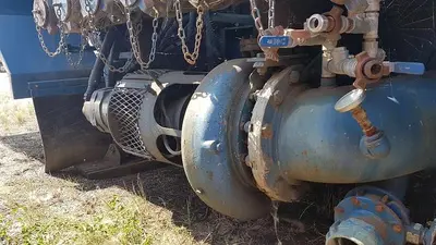 USED 1997 PEERLESS BAKER HUGHES HYDRA FRAC BLENDER TRAILER