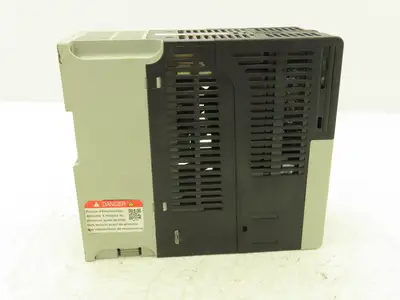 Allen Bradley 25B-D6P0N104 Powerflex 525 3Hp VFD AC Drive 480V 50/60Hz FRN 3.001