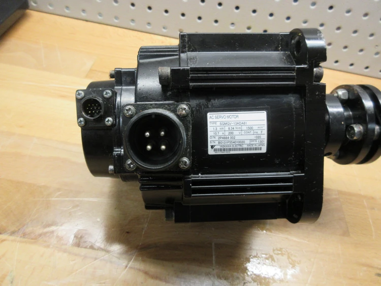 Used 2013 USED HAAS PARTS AND TOOLING 62-10013 SGMGV-13ADA61 SERVO MOTOR Parts Minnesota US | Machinesused.com #789395