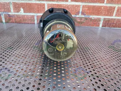 USED ITT PURE-FLO DIAPHRAGM VALVES 90PSI  3 WAY VALVE W/ 1" TO 1/2" SANITARY FITTING