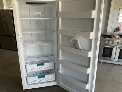Used HISENSE CFU21N6AWE Freezers Michigan US | Miedema Asset Management Group #1769157