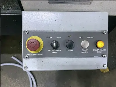 USED 2008 MAZAK VARIAXIS 500-5X II