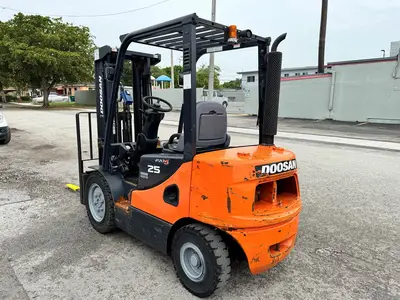 Used 2007 DOOSAN D25S-5 Misc Forklifts Florida US | Truck and Van Outlet #1506281