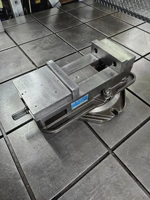 KURT D675 Tooling | GMT (4)