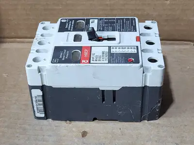 Used CUTLER-HAMMER HMCP100R3S Switchgears British Columbia CA | Lenmark #1435050