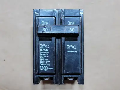 Used EATON BR230 Switchgears British Columbia CA | Lenmark #835817