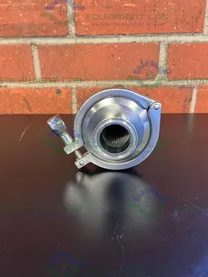 USED GLACIER TANKS STAINLESS STEEL INLINE FILTER HOUSING W/ 1.5" SANITARY FITTING