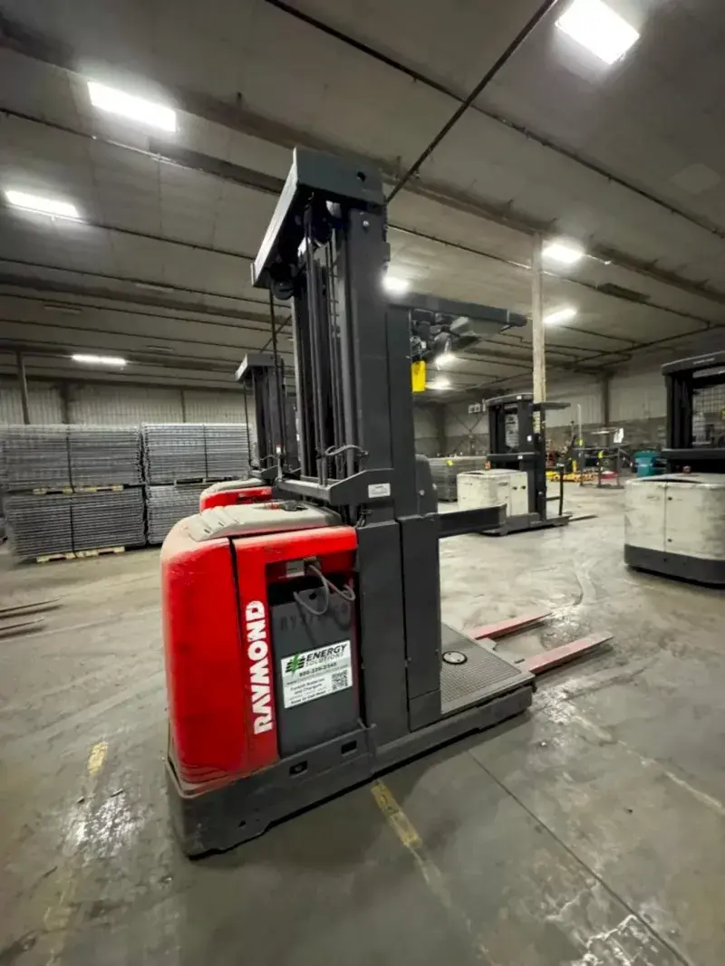 3000 LBS RAYMOND MODEL #540-OPC30TT ORDER PICKER FORKLIFT 2016 4,612 Hours : YOBRO #25406
