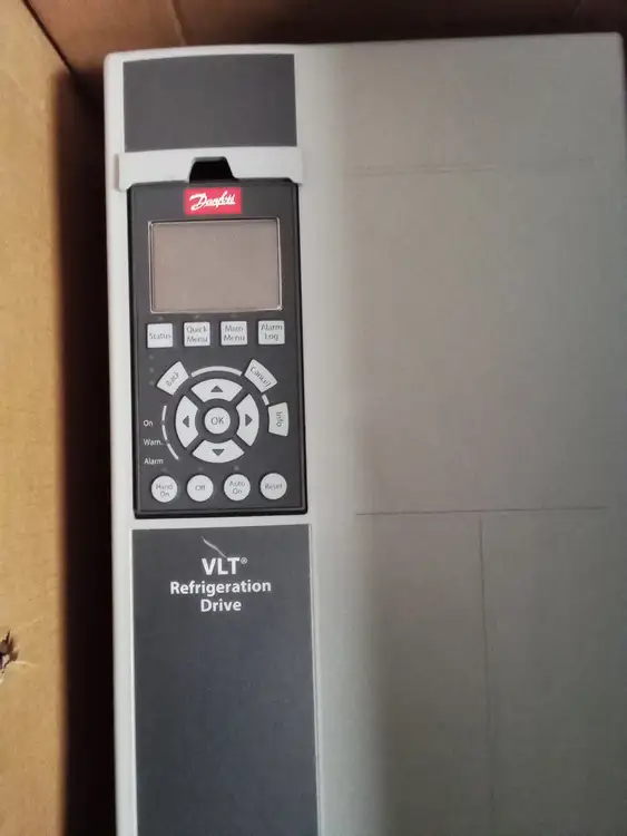 Used Danfoss Danfoss VLT Refrigeration Drive 134G4465 Variable Speed Drives US | Infinity wholesale & Supply LLC #1305847