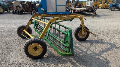 USED JOHN DEERE 640