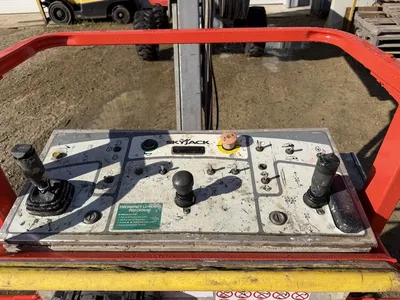 Used 2017 SKYJACK SJ63AJ ARTICULATING BOOM LIFT Articulating Boom Lifts Alberta CA | Adcock Equipment #1502434