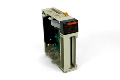 USED OMRON CQM1-ID213
