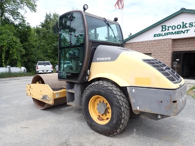 Used 2008 VOLVO SD77DX Single Drum Rollers Massachusetts US | Brookside Equipment Sales #1422193