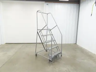 Cotterman Metal Rolling Ladder 5-Step 50"H Platform 24x7"Tread 80"H 30"W 450Lb